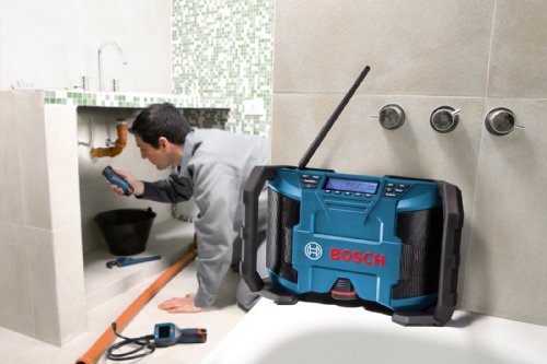 Bosch Professional GML 10,8 V-LI Akku-Baustellenradio (für 10,8 V Akkubetrieb, Aux-In (3,5 mm), ohne Akku, Netz-Adapter, Karton) schwarz/blau, 0601429200 - 6