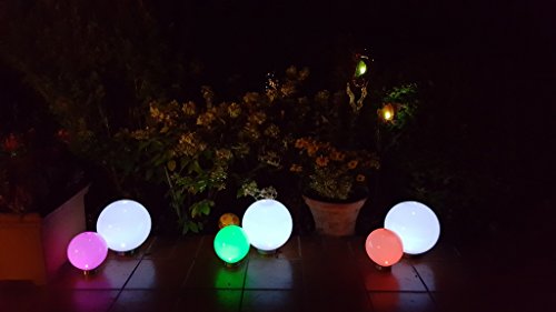3 x LED Solarleuchte Gartenleuchte Kugelleuchte MARA mit Erdspieß Bodenleuchte Dekoration wahlweise umschaltbar zwischen LED kaltweiß und farbwechselnd (Durchmesser 20cm) - 2