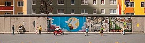 Preisvergleich Produktbild Faller 272424 Berliner Mauer