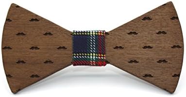 Wooden bow tie Baffi. Fashion collection: natural wood bow ties, handmade in Spain by Territorial Wood. Wedding &amp; events line. Elegant, original, sharp and dapper gift (tartar cloth knot).