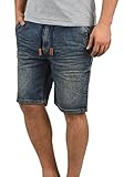 PASSFORM: Slim Fit - unser Model ist 1,82m groß und trägt die Größe M. Trägst du für gewöhnlich eine Größe 'M'? Dann ist diese auch von uns ideal für dich!