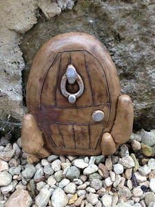 The Magical Doorway SMALL HOBBIT DOOR IDEAL FOR GARDENS AND BOTTOM OF TREES - LET YOUR SECRET FRIENDS IN