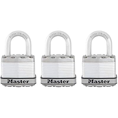Master Lock M1EURTRI Cadenas à Clé en Acier Laminé Haute Sécurité avec Anse Brevetée, Anti-Rouille, Ultra Résistant et Imperméable Argent 24 mm Set de 3 Pièces