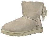 Non-removable sheepskin lined insole for underfoot support