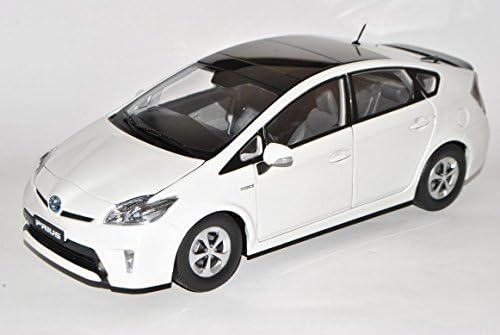Toyota Prius III Weiss Ab 2009 ZVW30 1/18 PAudi Modell Auto