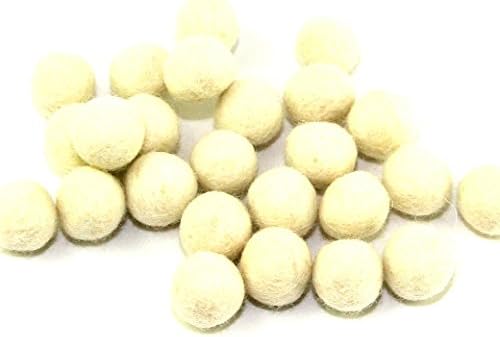 Habico Felt Ball Embellishments Ivory - per pack