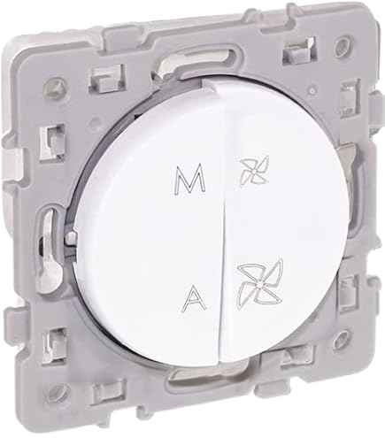 Schneider Electric SpaceLogic KNX Attuatore Master 8 Canali Per Tapparelle E Commutazione (MTN6705-0008)