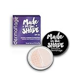 Polvo protector solar con SPF 26 es a prueba de manchas y duradera