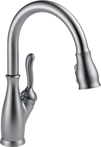Delta Faucet 9178-DST Leland Single Handle Pull-Down Kitchen Faucet with Magnetic Docking, Chrome