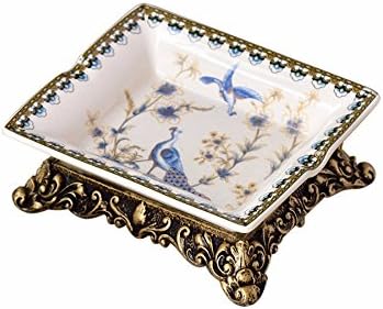 Sursy European style of the ancient ceramic ashtray, creative living room, office, tea table, with a large ashtray cover minimalist personality