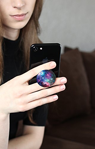 SmartHolder – praktische Handy-Halterung Griff Ständer für Smartphones & Tablets & e-Reader | universeller Halter für mobile Geräte | 2 in 1 Set: mit GRATIS SmartClip (Nebula) - 3