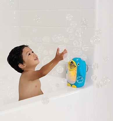 Penguin Bubble Blower Bath time fun from Munchkin Bpa free age 12m+