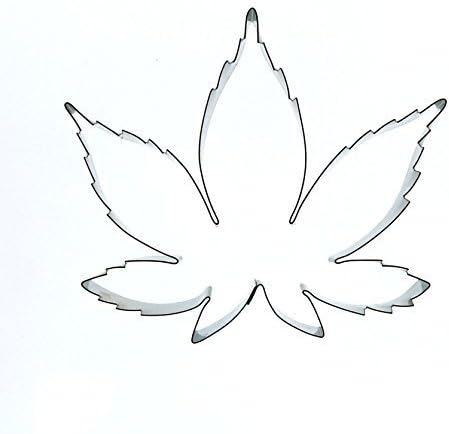 Sugarcraft &amp; Cake Decorating Cutters -Small Japanese Maple Leaf For Celebration Cakes- Perfect for Sugarcraft