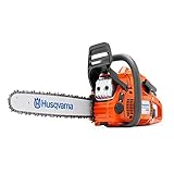 La motosierra Husqvarna 445 (guía 45), con una potencia de 2,1 kW está destinada a un uso semiprofesional para los trabajos regulares de mantenimiento en propiedades. Cómoda de usar, su peso es muy ligero y dispone de un sistema antivibración de alto rendimiento.