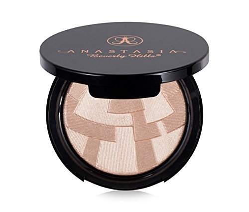 Anastasia Beverly Hills Illuminator Color: SO HOLLYWOOD