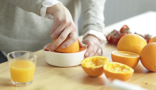 Fiskars Zitruspresse mit Behälter, Durchmesser 11,9 cm, Kunststoff, Weiß/Orange, Functional Form, 1016125 - 4