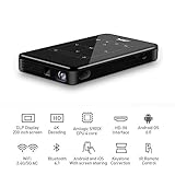 Proyector inteligente: DLP / soporte de entrada HD / decodificación 4K HD.Admite entradas de alta definición, puede conectarse a la computadora a través de la interfaz HD-IN, puede sincronizar la pantalla de proyección con la pantalla de la computadora.Mini cuerpo delgado, ligeramente más pequeño que el iPhone 7plus, delgado y solo 18 mm para llevar, una mano para dominar.