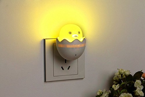 Preisvergleich Produktbild LED Nachtlicht Steckdose mit Design Ente und Lichtsensor