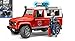 Produktbild Bruder 02596 Land Rover Defender Station Wagon Feuerwehr-Einsatzfahrzeug mit Feuerwehrmann inkl. Feuerlöscher + Poster