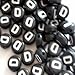 Produktbild 100 Stück 6,5 mm "D Flach Rund Schwarz, individuelles Alphabet Buchstabe Perlen – kb0613