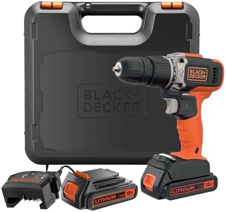 BLACK+DECKER Trapano a percussione a batteria da 18V a 2 velocità con due batterie da 1,5Ah e caricatore da 400mA, coppia di 45Nm, luce da lavoro a LED, BCD003C2K-QW