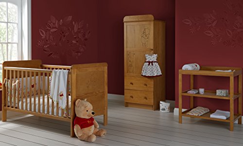 Disney Winnie the Pooh 3 Piece Single Furniture Set - Country Pine