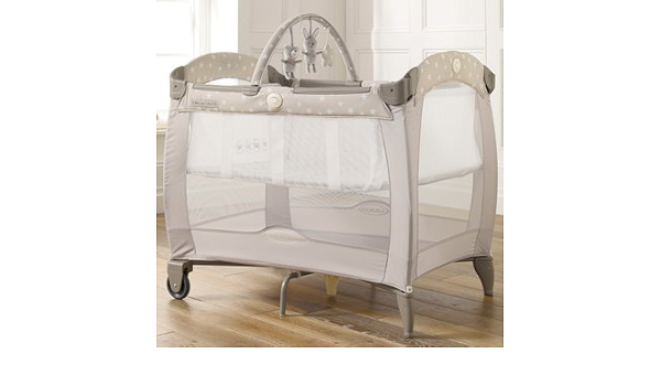 graco classic electra bassinet travel cot in bear & friends