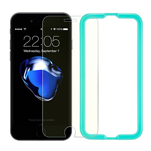 Verre Trempé iPhone 8 Plus / 7 Plus / 6s Plus / 6 Plus Anti Lumière Bleu [Kit d'installation Offert], ESR Film Protection Écran iPhone 7 Plus Ultra Résistant Dureté 9H avec le Filtre Lumière Bleu 0,3mm pour iPhone 6 Plus / 6s Plus / 7 Plus