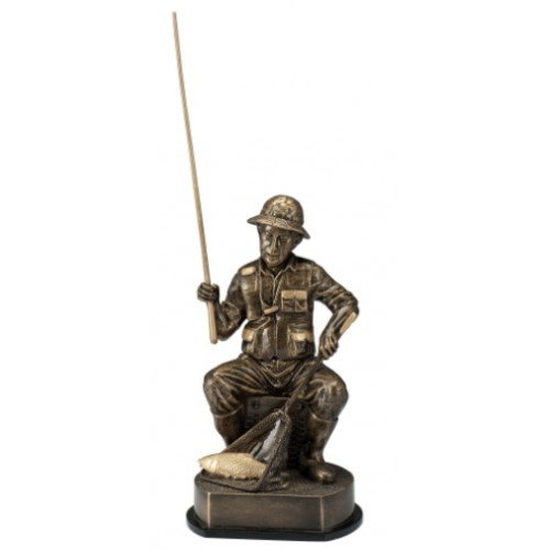 Preisvergleich Produktbild Figur Angler- Fischer inkl. Ihrer Wunschgravur