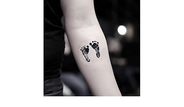 Tatouage Temporaire Pieds De Bebe 2 Pieces Ohmytat Com Amazon Fr Beaute Et Parfum