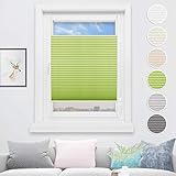 Lichtdurchlässig aber blickdicht: Das Plissee ist Sonnenschutz und Sichtschutz für Fenster und Tür. Das Plisseerollo lässt Licht durch, aber sieht man von draussen nichts. Je dunkler die Farbe, desto besser die Schattierungsleistung. Vorhang in dunkler Farbe eignet sich für Schlafzimmer, Badezimmer usw.