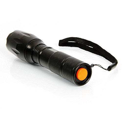 Superhelle CREE LED Taschenlampe Zoom bar - das hochwertige Aluminiumgehäuse ist stoßfest, wasserabweisend bei Regen und sorgt für besten Schutz in Not- und Gefahrensituationen