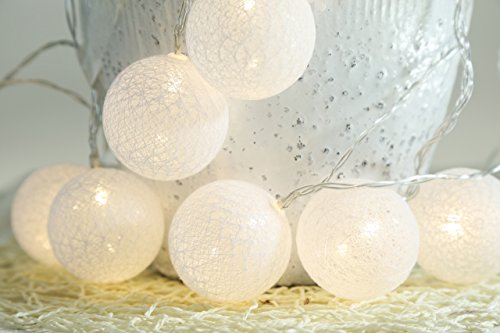 Gresonic 10er LED große Baumwoll Kugeln Lichterkette Deko Leuchte für Garten Weihnachten Party Hochzeit Innen mit dem Stecker Warmweiß - 4