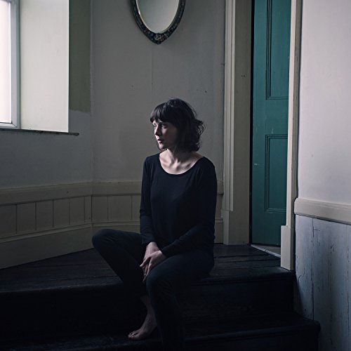 Preisvergleich Produktbild Are We All the Same Distance..