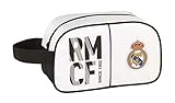 Confeccionada con un material de poliéster muy resistente y cremalleras suaves, fácil de lavar