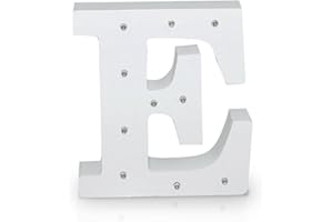 K AKTUAL Letra E en Madera Blanca Iluminada con 10 Luces LED - Decoración e Iluminación de Escaparates o Espacios - Ideal para Apoyar o Colgar - Funciona con Pilas AAA - Altura 15 cm - Aktual