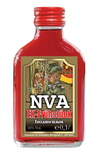NVA Schiffchen mit NVA Feldflasche Panzerfett und EK-Frühstück Flachmann - 3