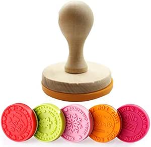 Biscotti Di Natale Kitchenaid.Wasond 18pz Kit Stampi Per Biscotti Fatti In Casa 5 Timbri In Silicone Cookie 12 Tagliabiscotti Di Legno Press Amazon It Casa E Cucina