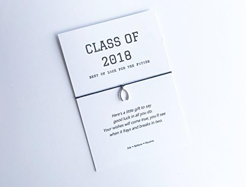 Charms So CharmingClass of 2023 Graduation Wish Bracelet Card