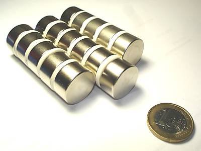 5 Neodym-Supermagnete 20 x 10 mm heben je ca. 10 kg