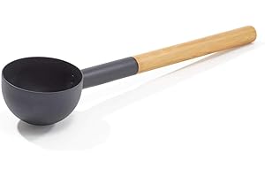 KOLO Sauna Kelle 2 Saunakelle Schwarz mit Bambus Griff - Aufgusskelle aus Aluminium für Sauna - Hitzebeständi & langlebig - Saunazubehör - Ideal für Sauna Aufgüsse - Made in Finland