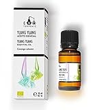 Aceite esencial de ylang ylang de TERPENIClabs. Aceite de cultivo biológico. En recipiente de cristal para su perfecta conservación. 10 ml. Antiséptico. Antiespasmódico. Hipotensor. Antioxidante. Regulador sebáceo. Tónico circulatorio. Antiparasitario. ENVÍOS SOLO A ESPAÑA PENÍNSULA