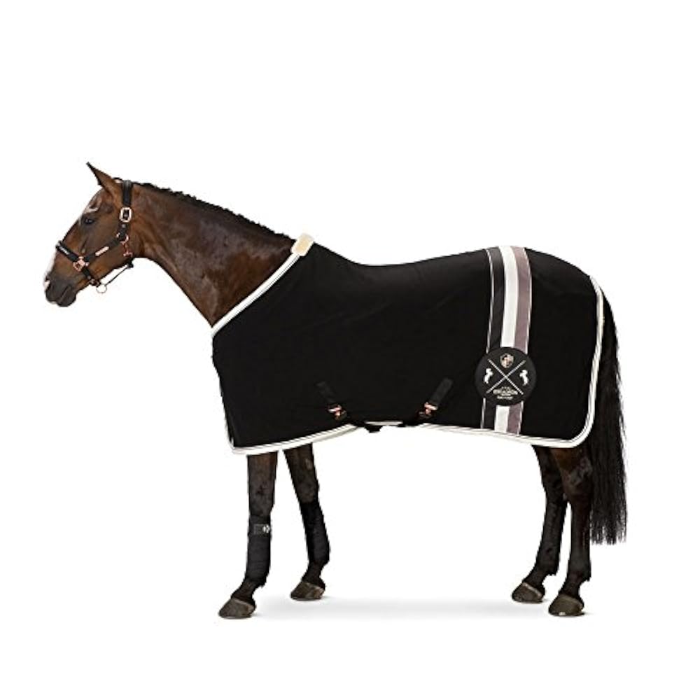 Хельмут ньютон лошадь. Конимода. Конимода. Белая лошадь конный магазин спб. Фотосессия с лошадьми vogue.