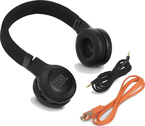 JBL E45BT On-Ear Ohraufliegender Bluetooth KopfhÃ¶rer Faltbar Inkl. Abnehmbares Verwicklungsfreies Textilkabel mit Universeller 1-Tasten-Fernbedienung mit Integriertem Mikrofon - Schwarz