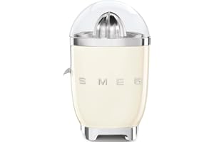 Smeg, Presse Agrumes Électrique CJF11CREU, Mise en Marche Automatique à Pression, Bec Anti-goutte et Cône Universel, Base Antidérapante, Range Cordon Intégré, 70W, Crème