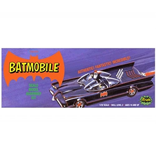 Preisvergleich Produktbild Polar Lights 1: 32 Scale Classic Batmobil Modell Kit (lila)