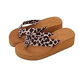2.Sandalias hermosas y modernas, puedes mezclar y combinar la ropa de verano en el armario para crear un estilo siempre cambiante .