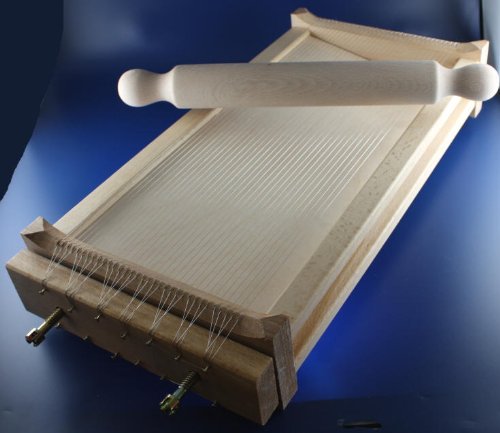 MAAJ® NUDELSCHNEIDER FÜR MACCARONI ALLA CHITARRA + FETTUCCINE NUDELGITARRE