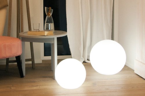 8 seasons design | LED Dekoleuchte Kugel Shining Globe (Ø 30 cm, matt, dimmbar, Farbwechsel, 15-farbig, Innen- & Außenbeleuchtung) weiß - 8