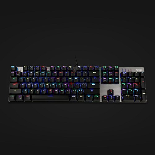 AUKEY Teclado Mec  nico RGB 104 Teclas US-Layout Anti-Fantasma Interruptor Azul Teclado Gaming Retroiluminado RGB para Jugadores  Mecan  grafos  sin    - Negro